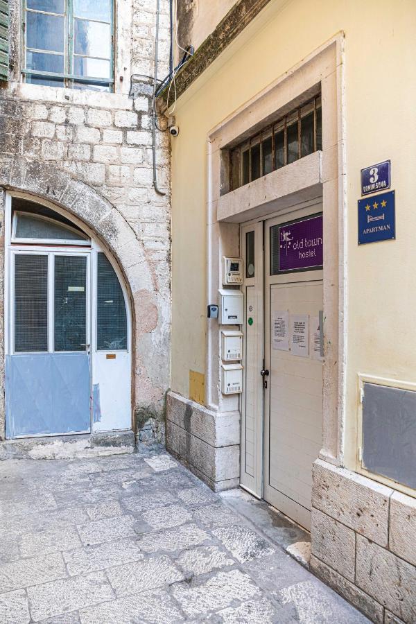 Within Ancient Walls Split Extérieur photo